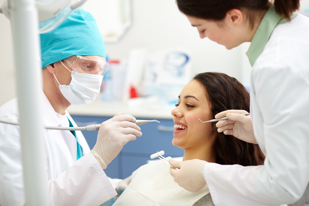 How Can a Cosmetic Dentist Help Achieve Your Desired Smile?